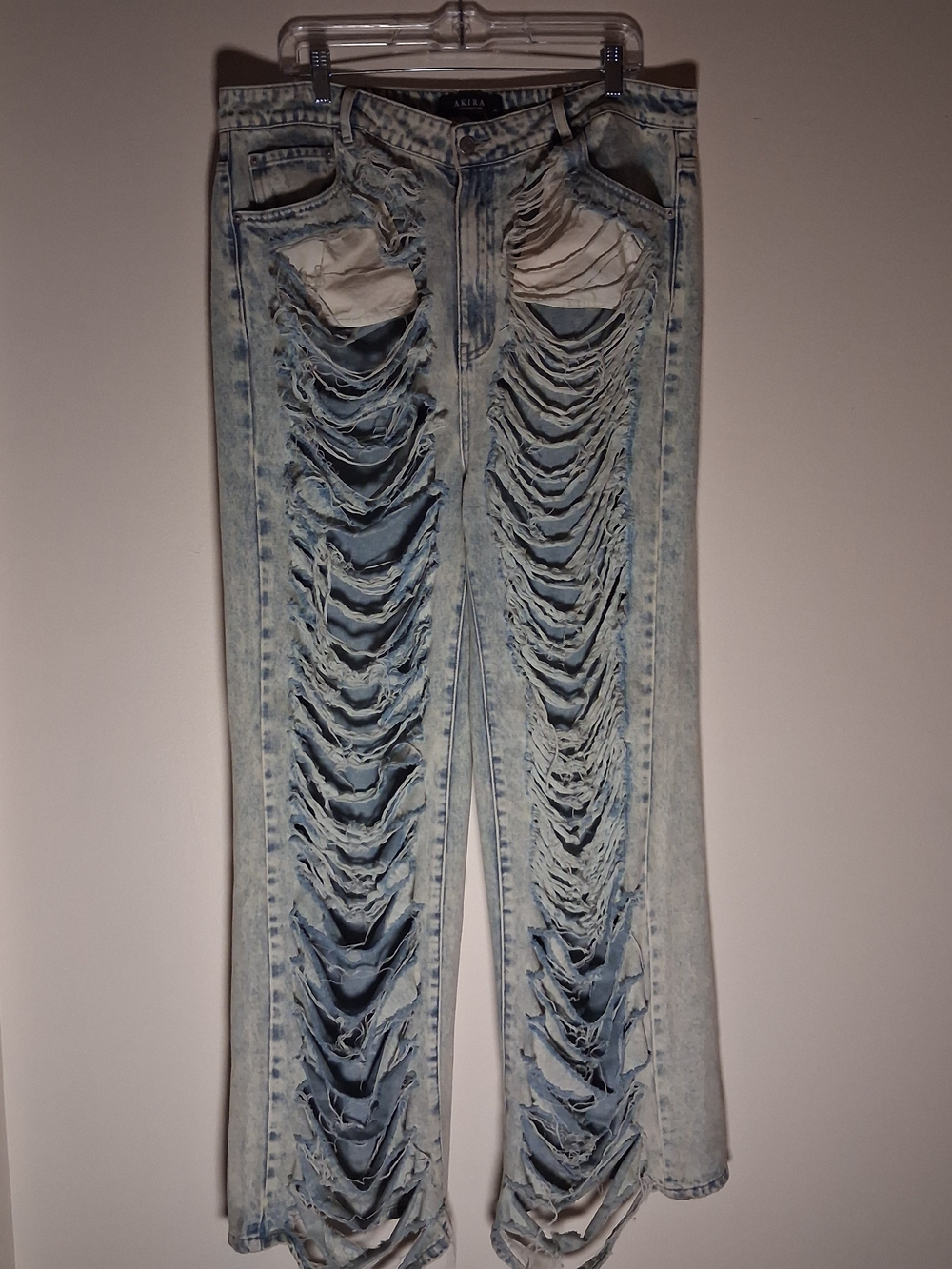 Akira Womens Acid Wash Heavily Distressed Shredded Wide Leg Jeans Light Blue 1X - Picture 4 of 16